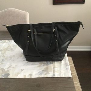 Tutilo NY Tote Tablet Bag